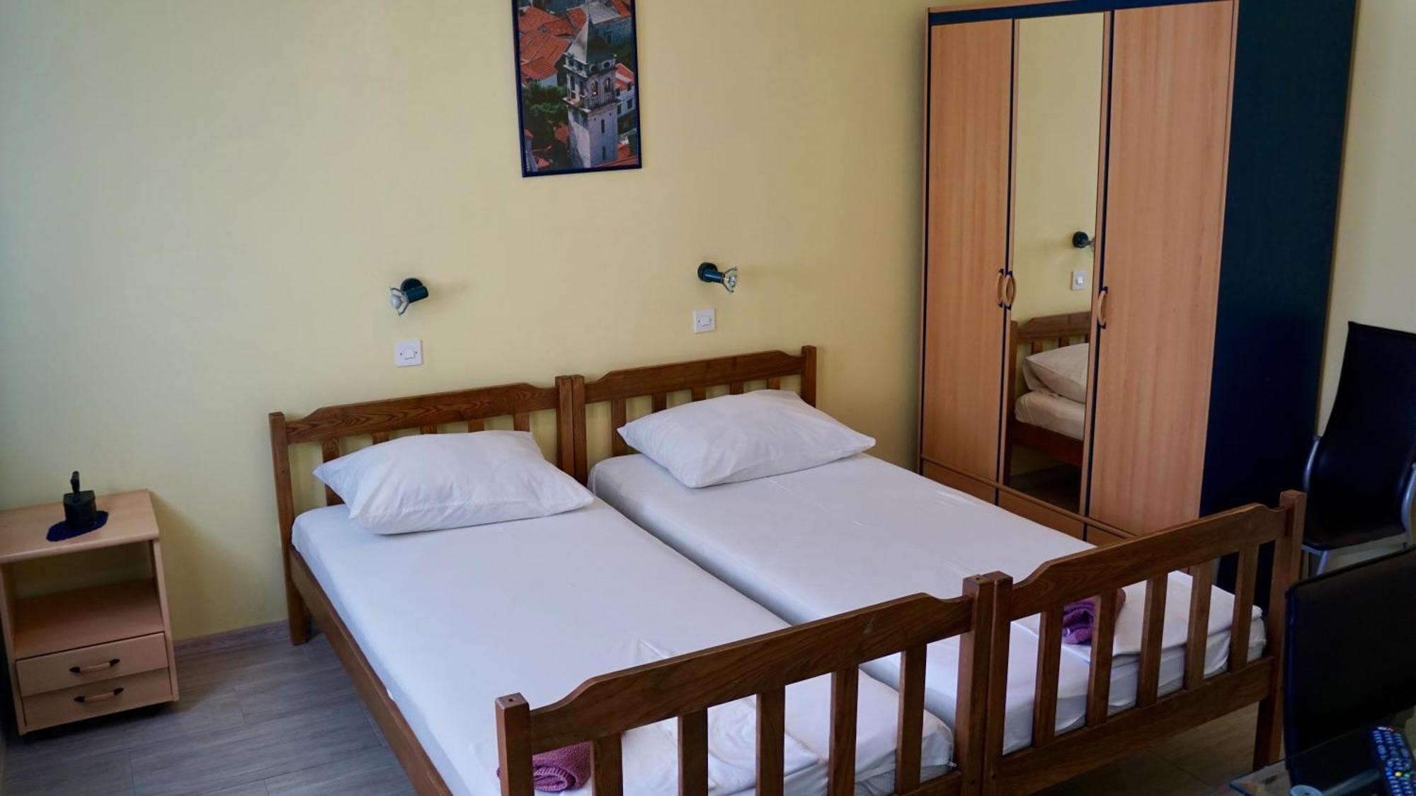 Apartments Niksa Kastelan Omiš Exteriér fotografie