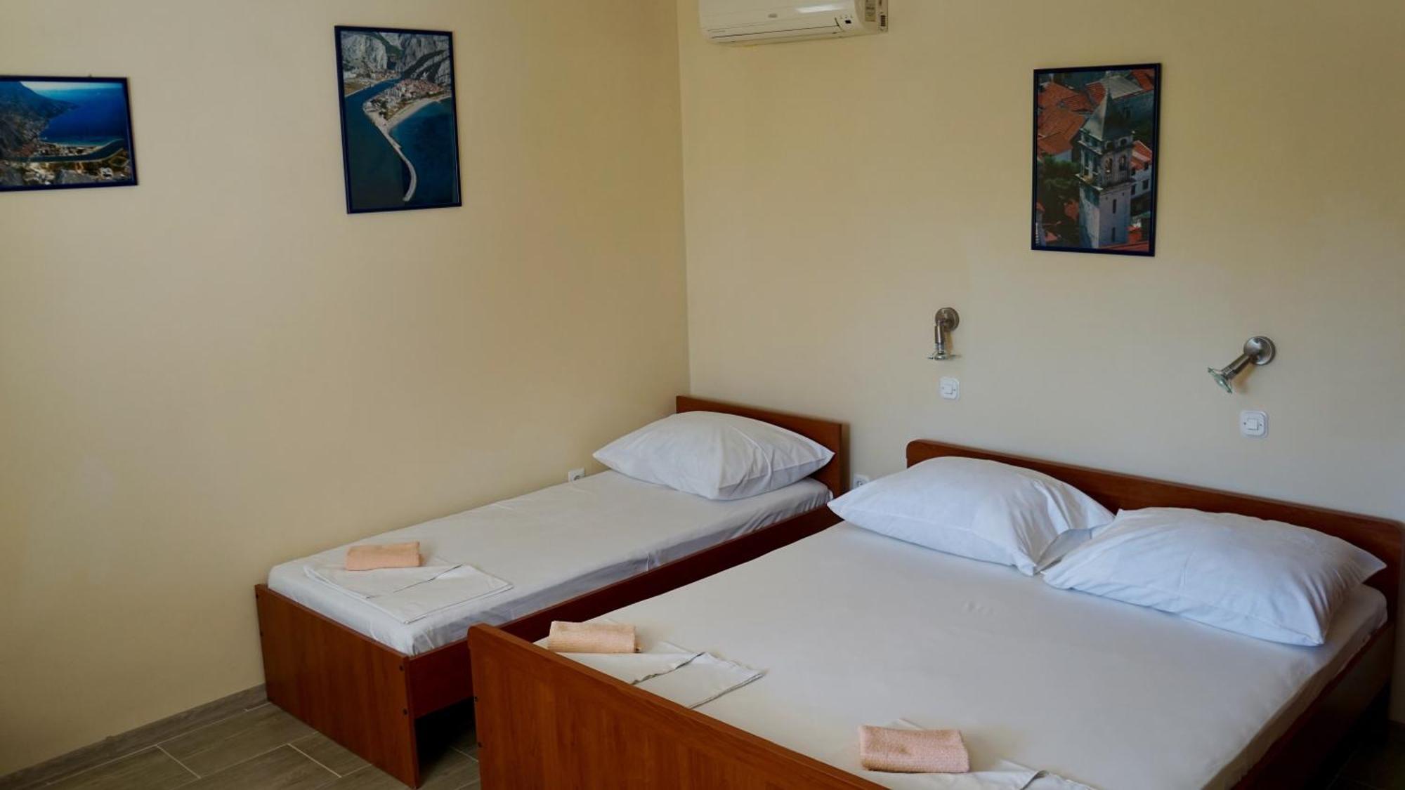 Apartments Niksa Kastelan Omiš Exteriér fotografie